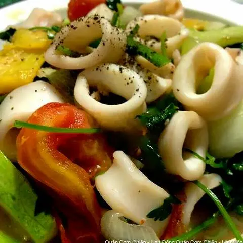 Hình ảnh Cơm chiên mực xào