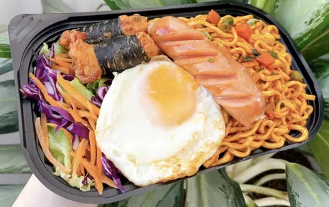 Hình ảnh Mì trộn đặc biệt 2