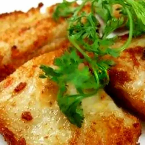 Hình ảnh Phi lê cá basa chiên sả ớt