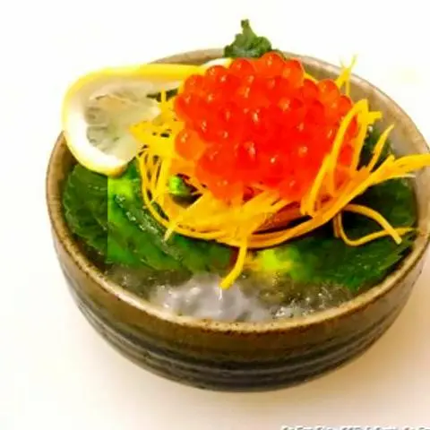 Hình ảnh Ikura sashimi