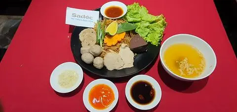 Hình ảnh Hủ Tiếu Sa Đéc Bò Viên (Khô)