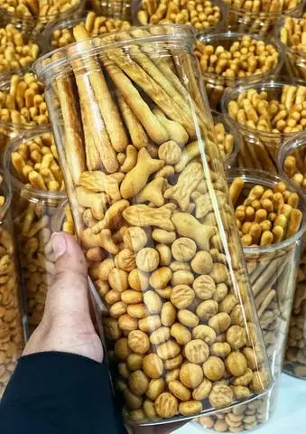Hình ảnh Bánh Bơ Cá Mặn Mix 3 Vị 250g