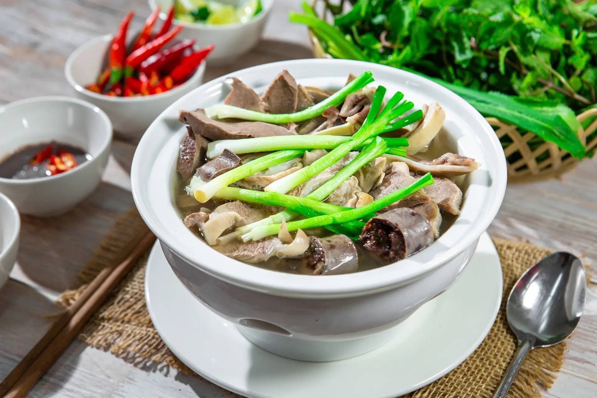 Hình ảnh Thố lòng hấp (3-4 người)