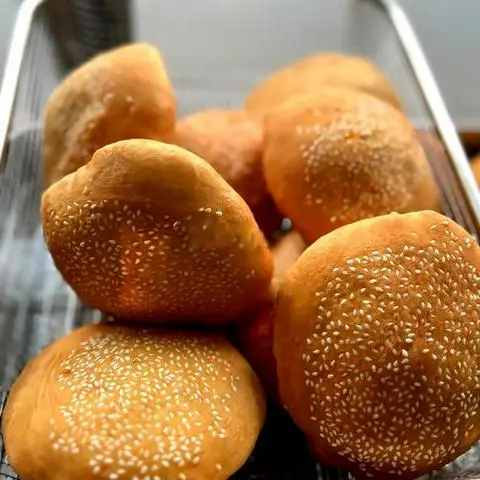 Hình ảnh Bánh tiêu truyền thống