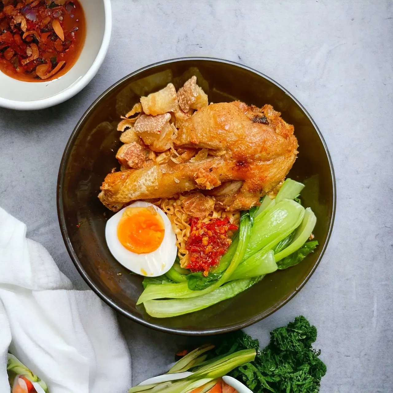 Hình ảnh Mì trộn gà