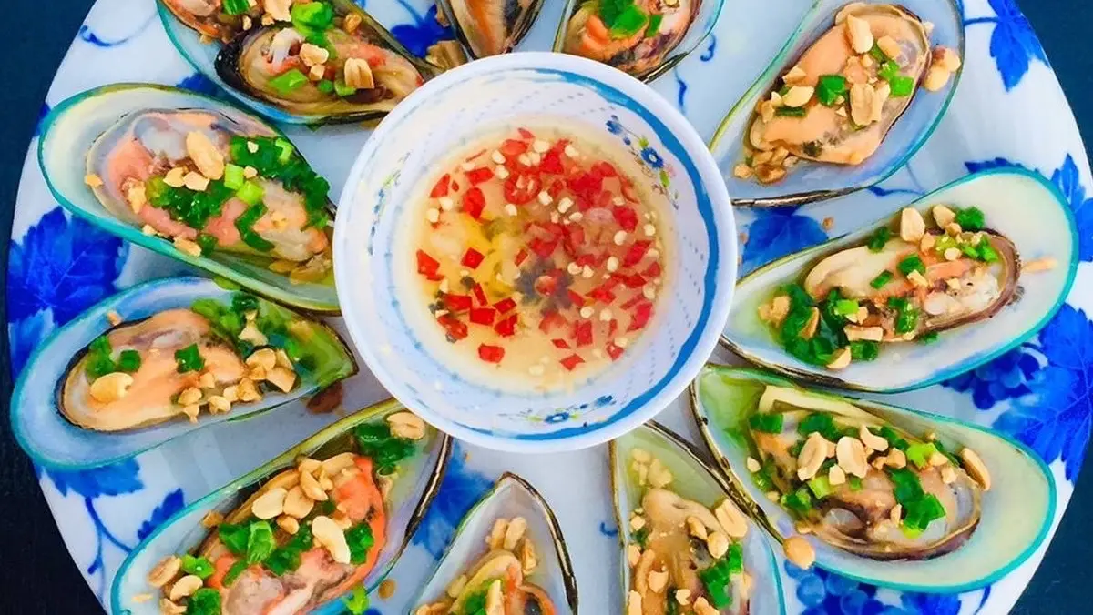 Hình ảnh vẹm xanh nướng mở hành