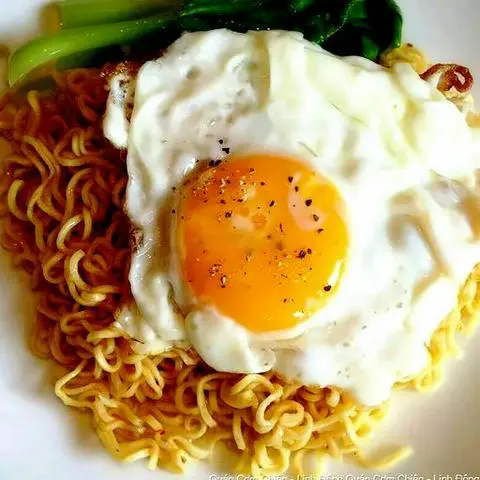 Hình ảnh Mì chiên trứng