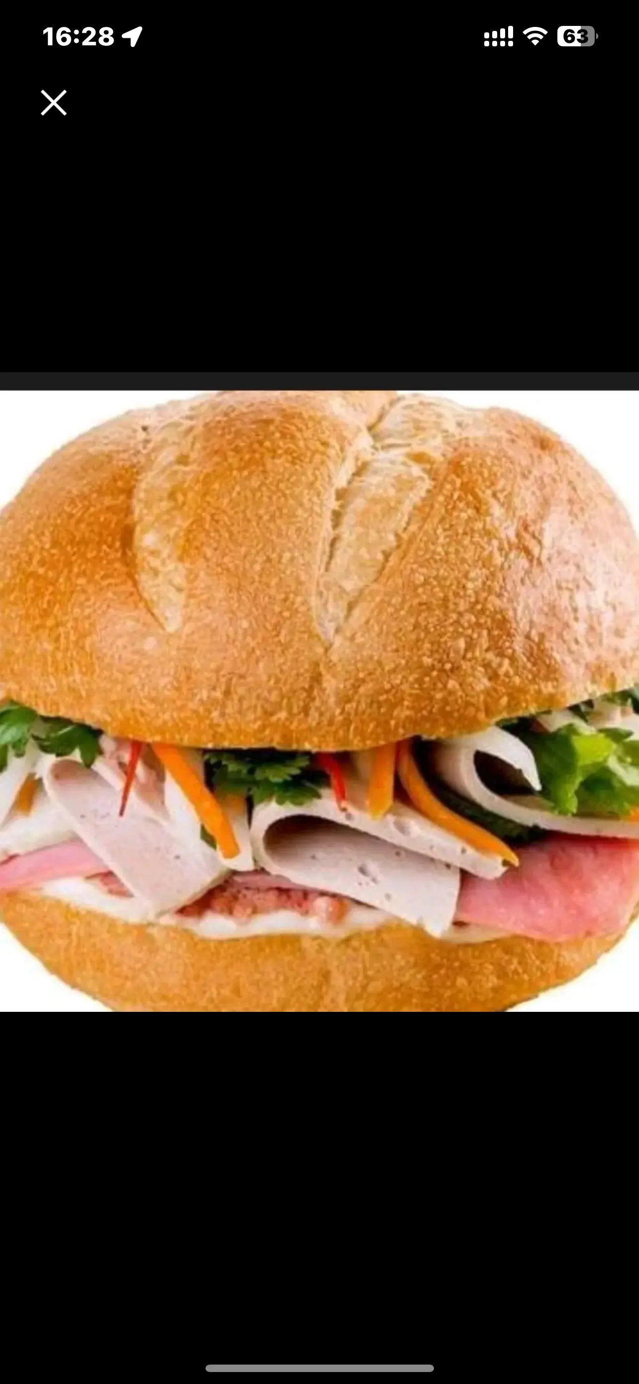 Hình ảnh Hamburger kẹp chả