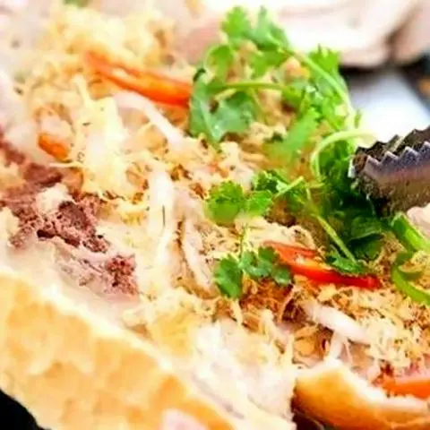 Hình ảnh Bánh mì chà bông heo