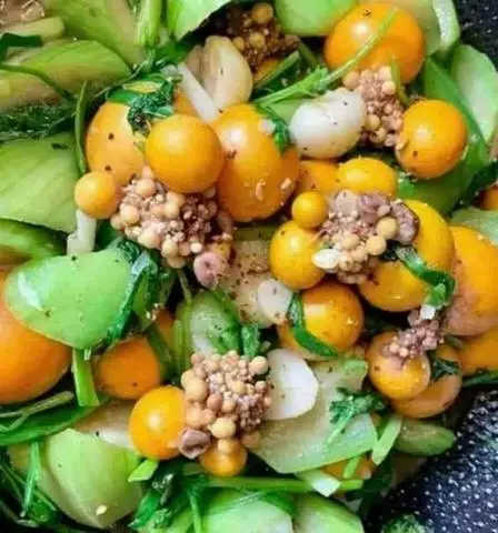 Hình ảnh Trứng non xào mướp