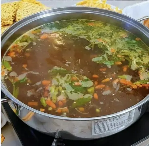 Hình ảnh Nước Lẩu Gà ( chỉ bán kèm khi mua lẩu )