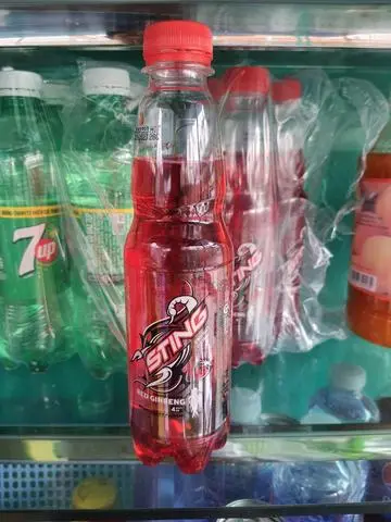 Hình ảnh Sting chai luôn tẩy đá