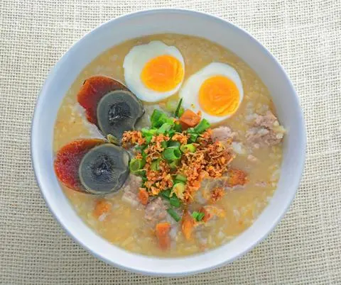 Hình ảnh W1 皮蛋瘦肉粥- Cháo thịt bằm bắc thảo