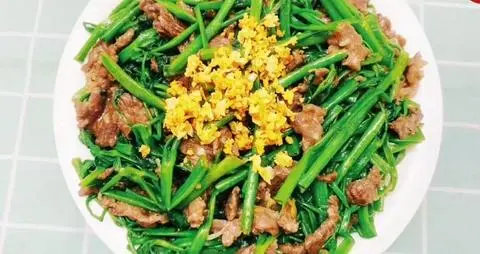Hình ảnh Mì xào bò