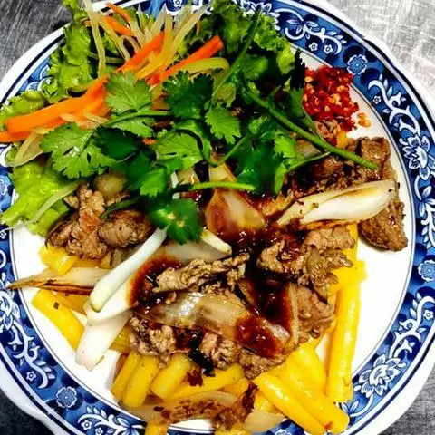 Hình ảnh Nui xào bò