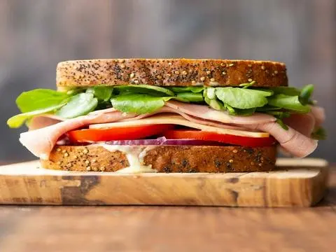 Hình ảnh Sandwich chả