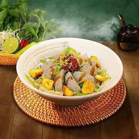 Hình ảnh Phở bò trộn bò viên