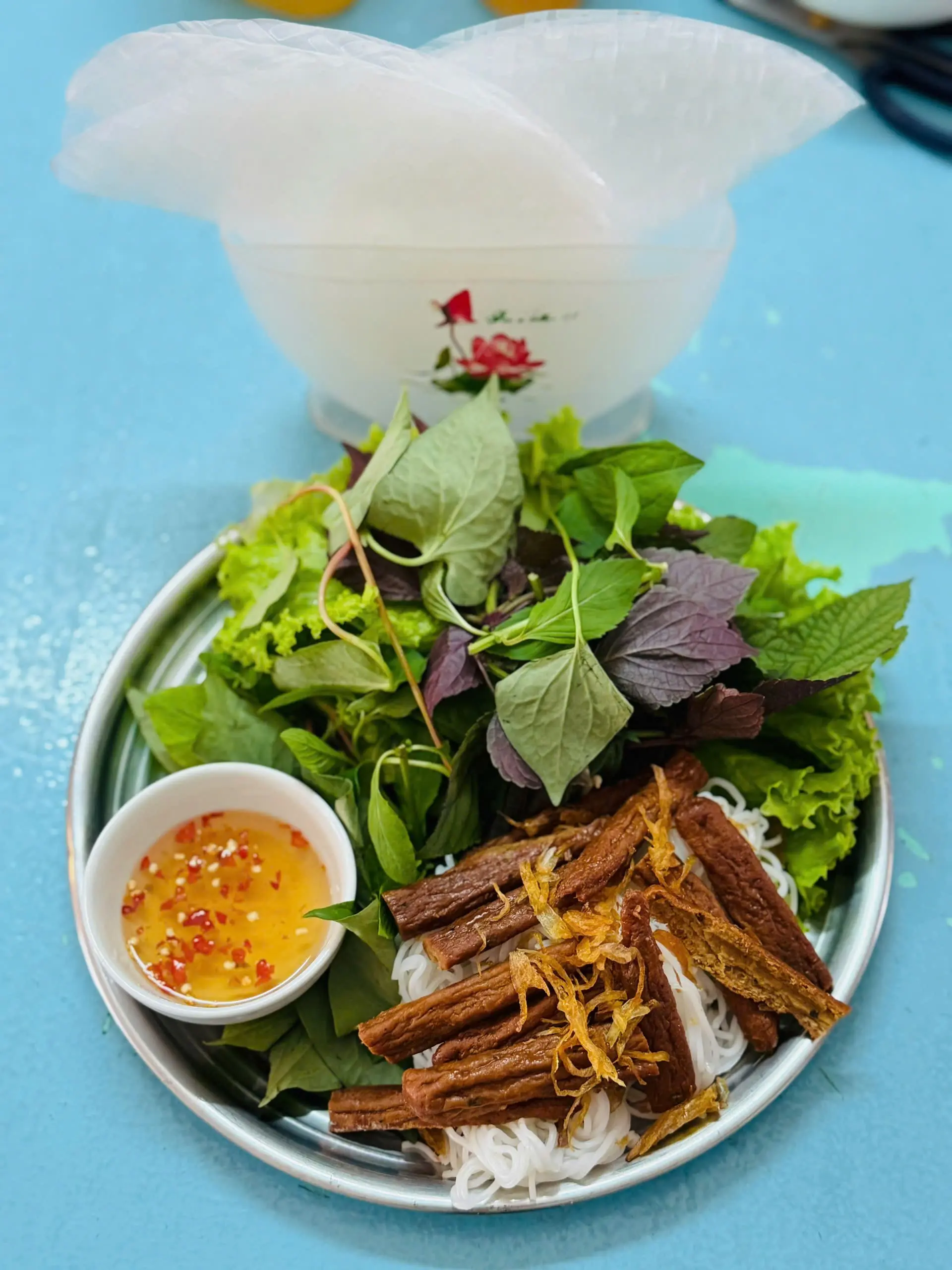 Hình ảnh Bún nem nướng chay