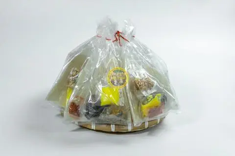 Hình ảnh Bánh Tráng Chấm Me Bơ
