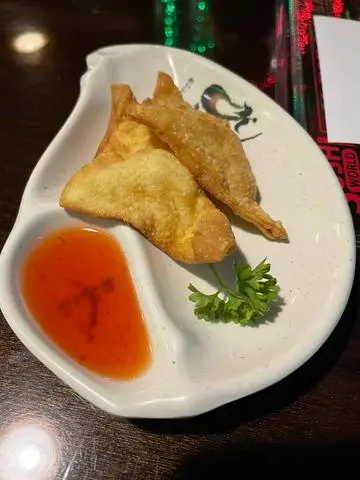 Hình ảnh hoàng thánh lá chiên