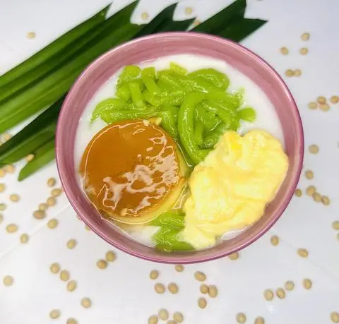 Hình ảnh Tàu hũ sầu riêng bánh flan bánh lọt