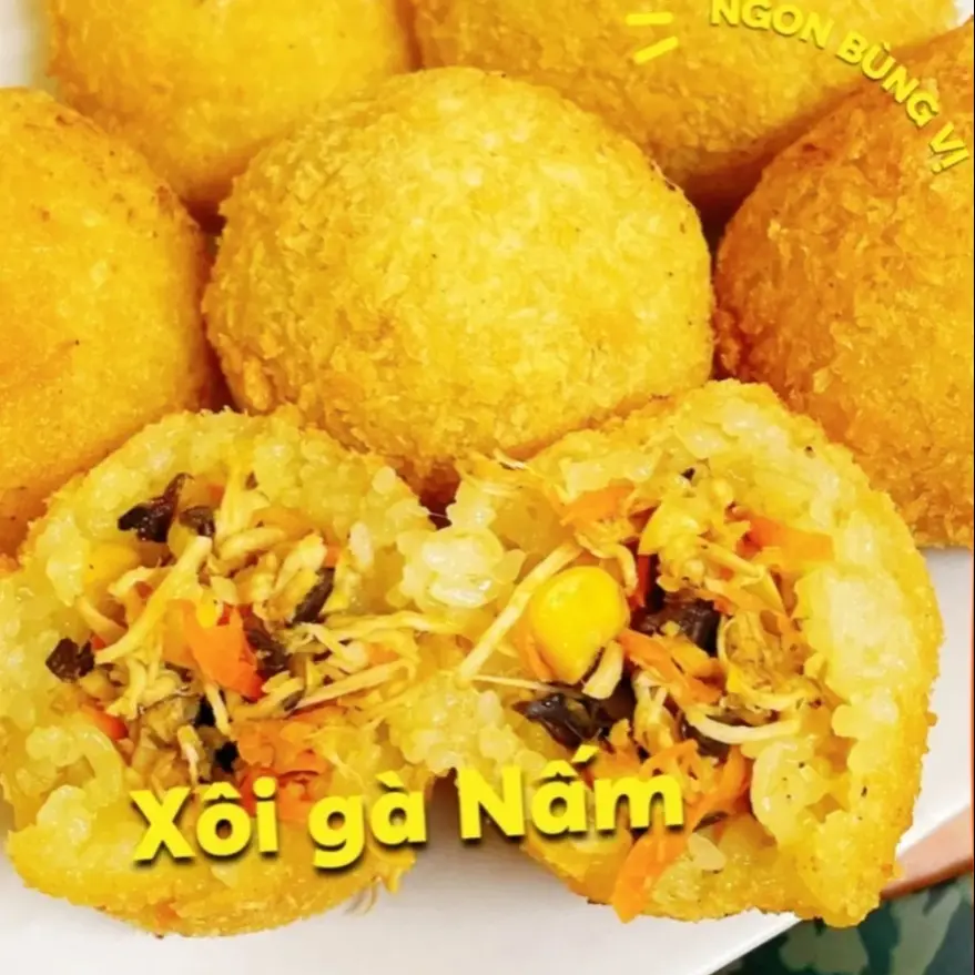 Hình ảnh 2 Xôi Gà Bọc Nấm, Gà Lá Chanh, Chiên Cắt Sẵn (Kèm Tương Ớt, Cà, Đồ Chua)