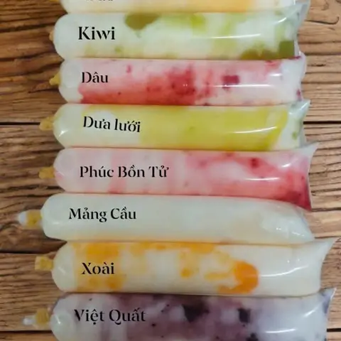 Hình ảnh Combo 10 sữa chua mix vị - cây to set nặng 700gr sốt trái cây nhiều