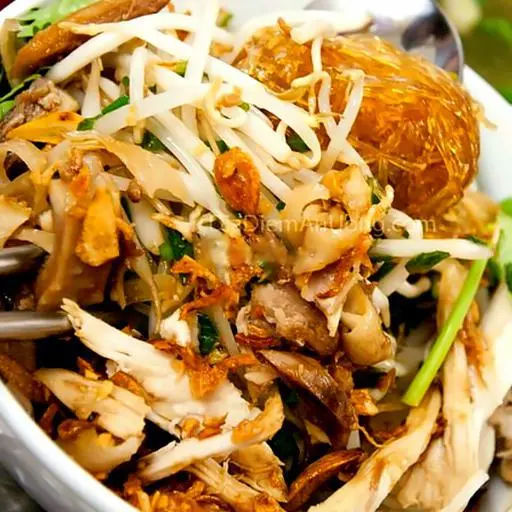 Hình ảnh Bún trộn thập cẩm