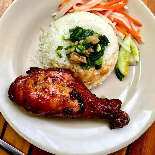 Hình ảnh Cơm tấm gà nướng