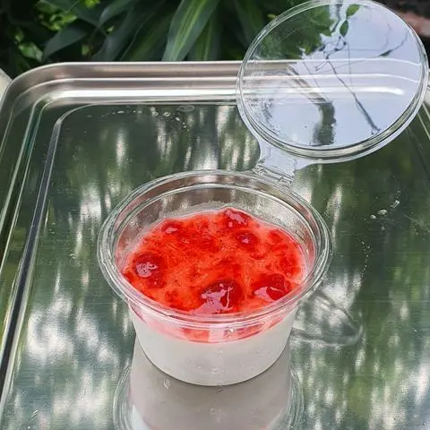 Hình ảnh Panna Cotta Dâu 75g