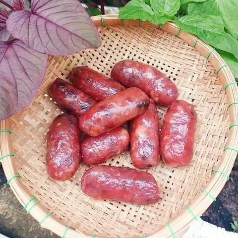 Hình ảnh Lạp xưởng tươi Handmade siêu nạc, ít mỡ túi 500g khách về tự chiên