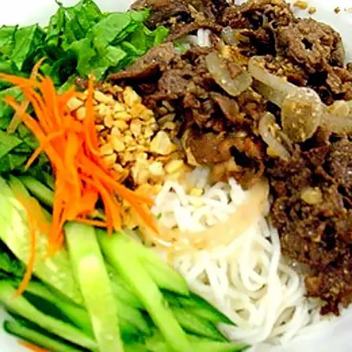 Hình ảnh Bún bò trộn sốt