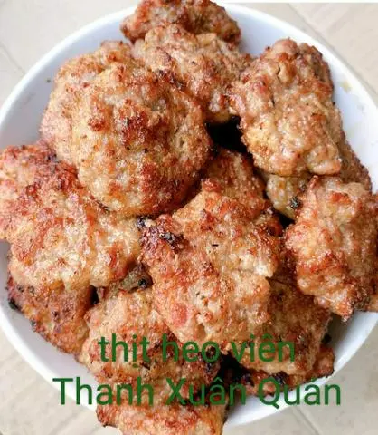Hình ảnh 500g bánh cuốn+200g thịt viên+250g chả mỡ ngon