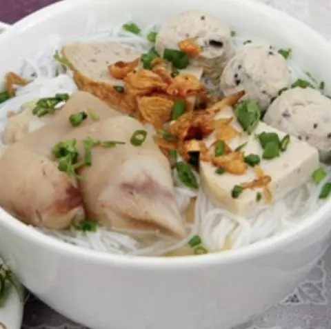 Hình ảnh Bún Mọc Chả Giò heo