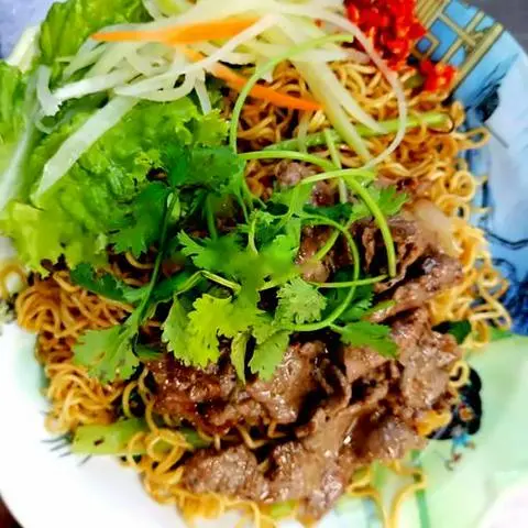 Hình ảnh Mì xào bò