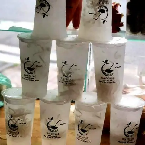 Hình ảnh Nước dừa nạo để ly