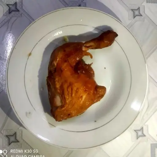 Hình ảnh Đùi gà thêm