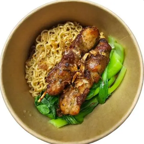 Hình ảnh Mì Trộn Gà Xiên Que ( như hình )