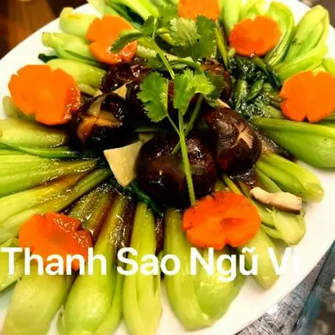 Hình ảnh Cải thìa sốt nấm đông cô tươi