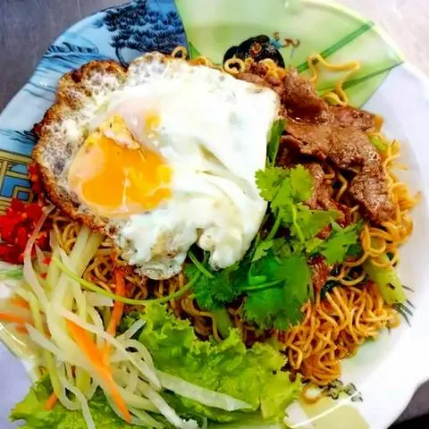 Hình ảnh Mì xào trứng