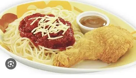 Hình ảnh combo mỳ ý kèm với gà + phần nước 