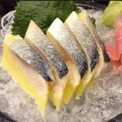 Hình ảnh Sashimi Cá Trích ép trứng _5psc.
