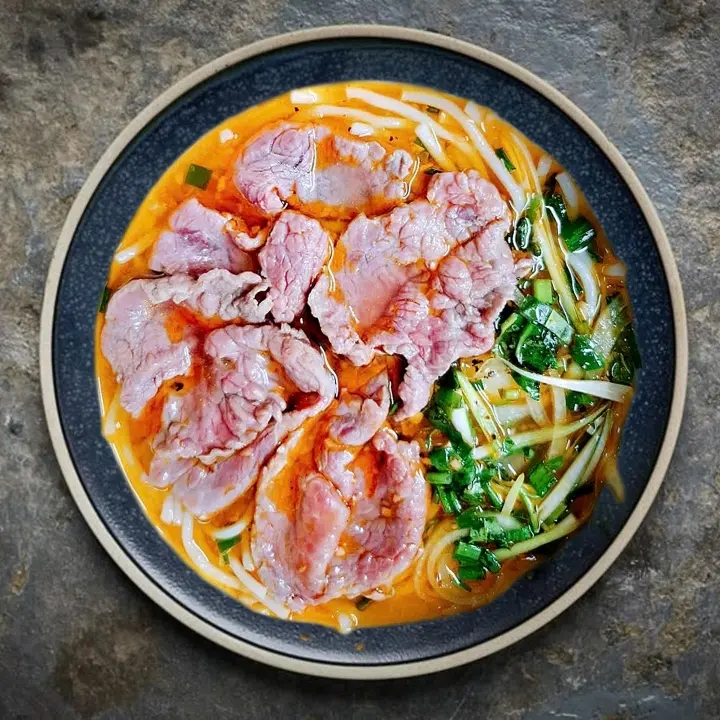 Hình ảnh Mì Bò Tái Chả