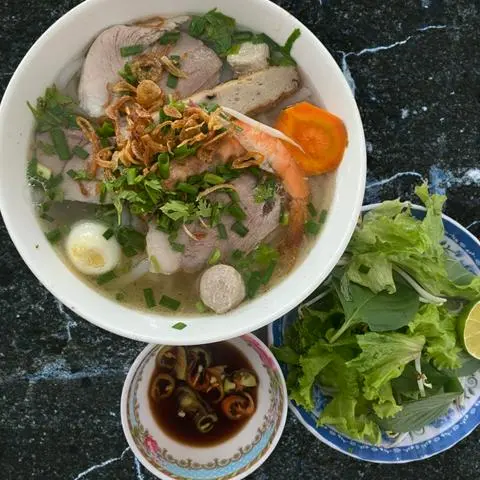 Hình ảnh Bánh canh vừa