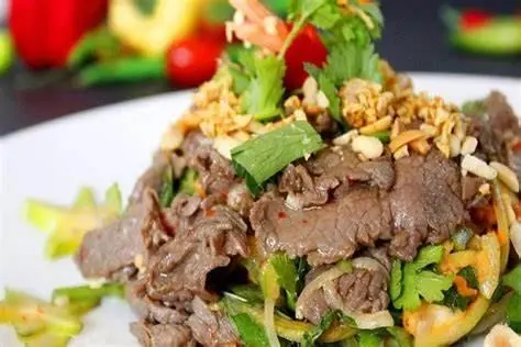 Hình ảnh Gỏi bò 3 miền