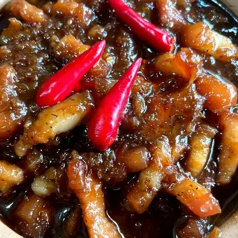 Hình ảnh Cơm thịt kho mắm ruốc