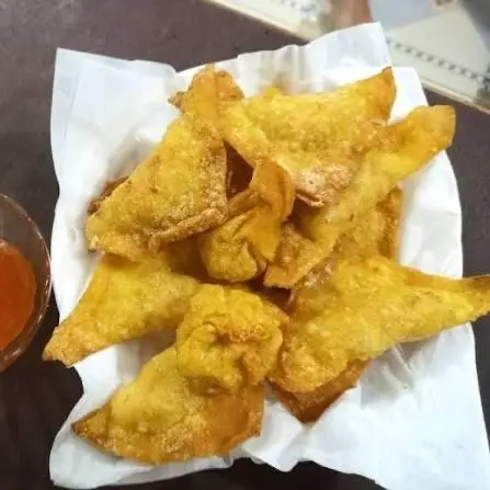 Hình ảnh Hoành thánh thịt chiên