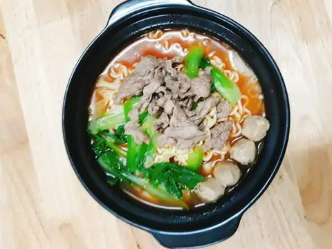 Hình ảnh Mì cay ramen bò 