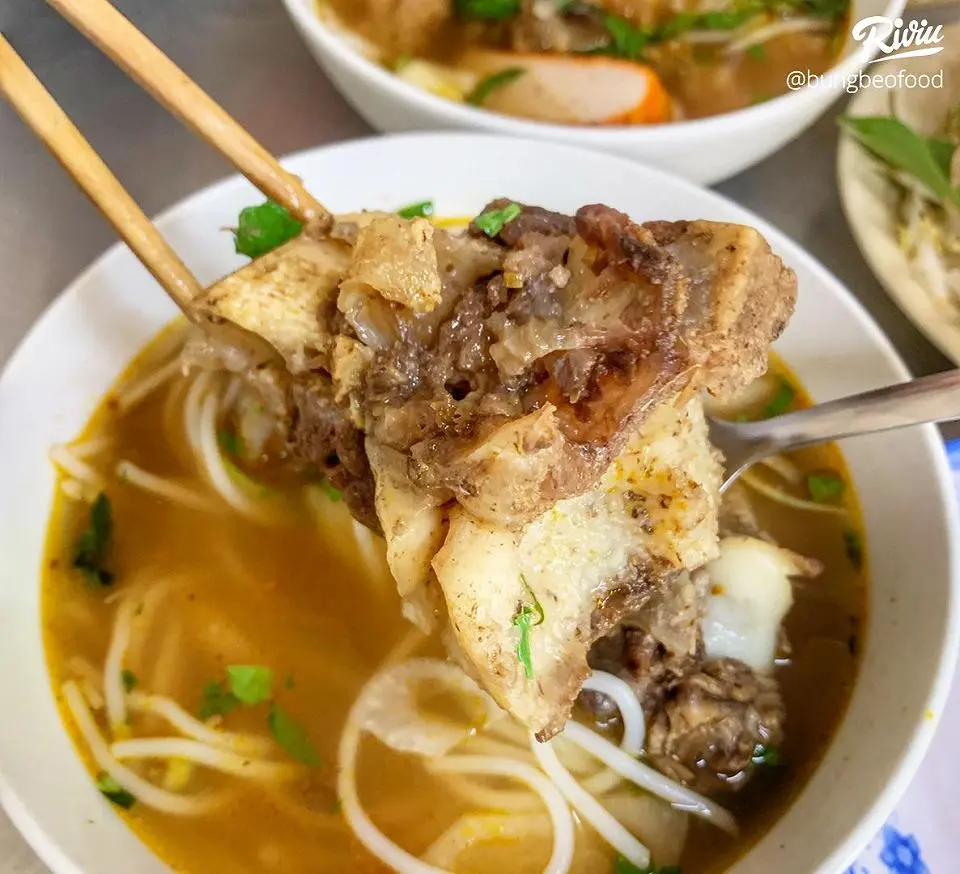 Hình ảnh bún bò xương sụn 