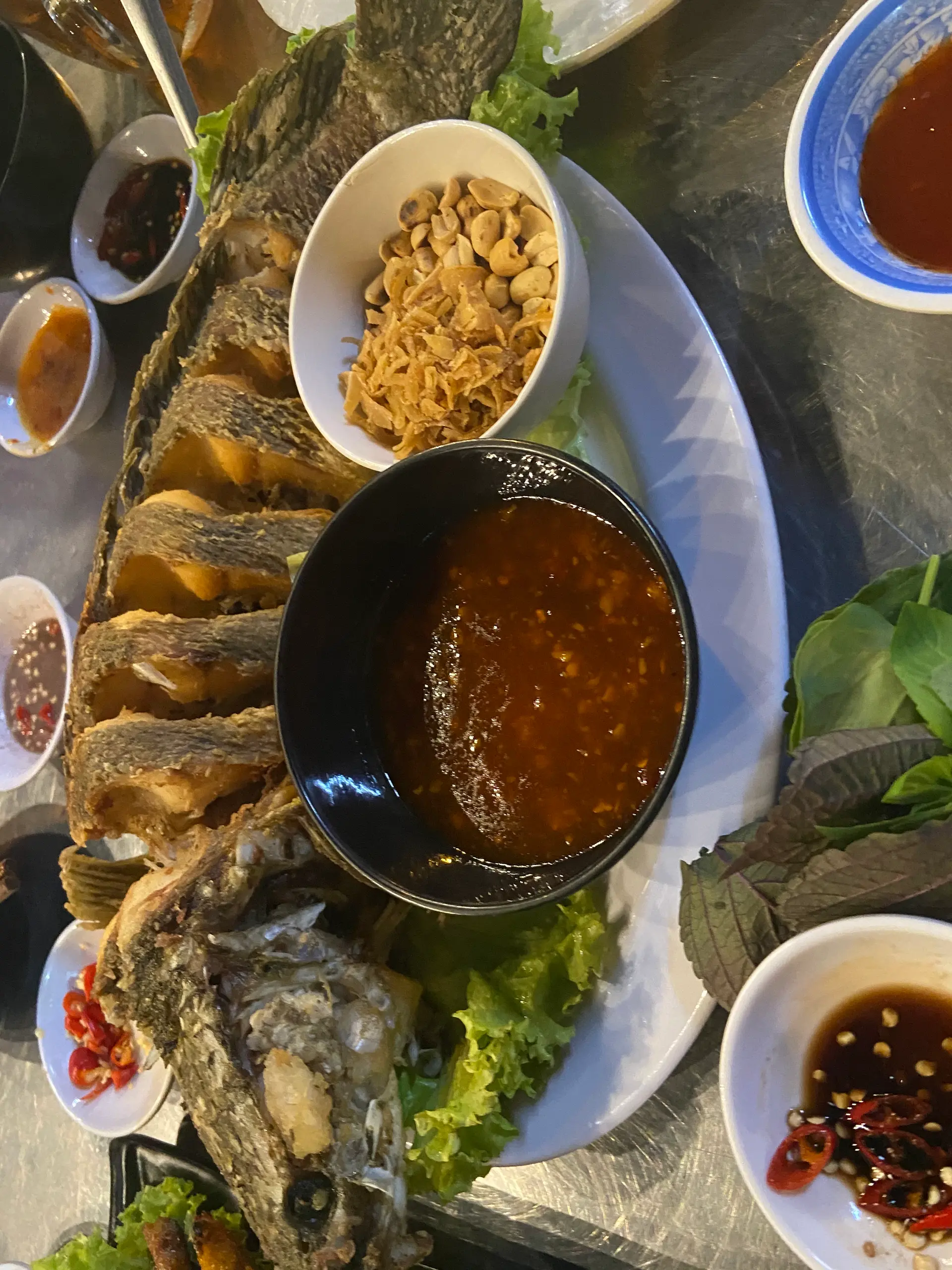 Hình ảnh Cá lóc chiên sốt me